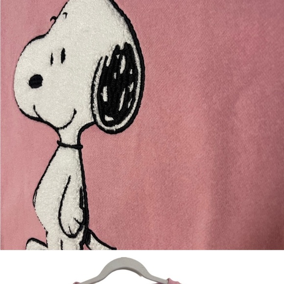 SNOOPY Pink Sweatshirt - Picture 3 of 11